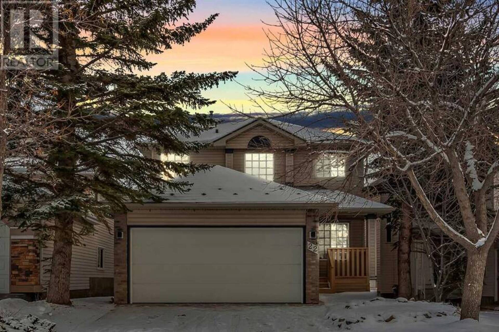 22 Douglas Glen Green SE Calgary