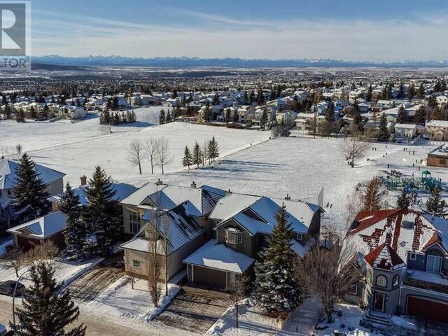 32 Hawkmount Heights NW Calgary Alberta