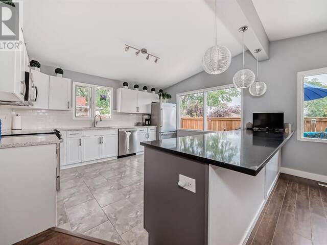 5519 Buckthorn Road NW Calgary