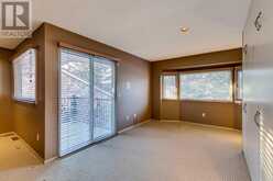 6, 35 Oakmount Court SW Calgary