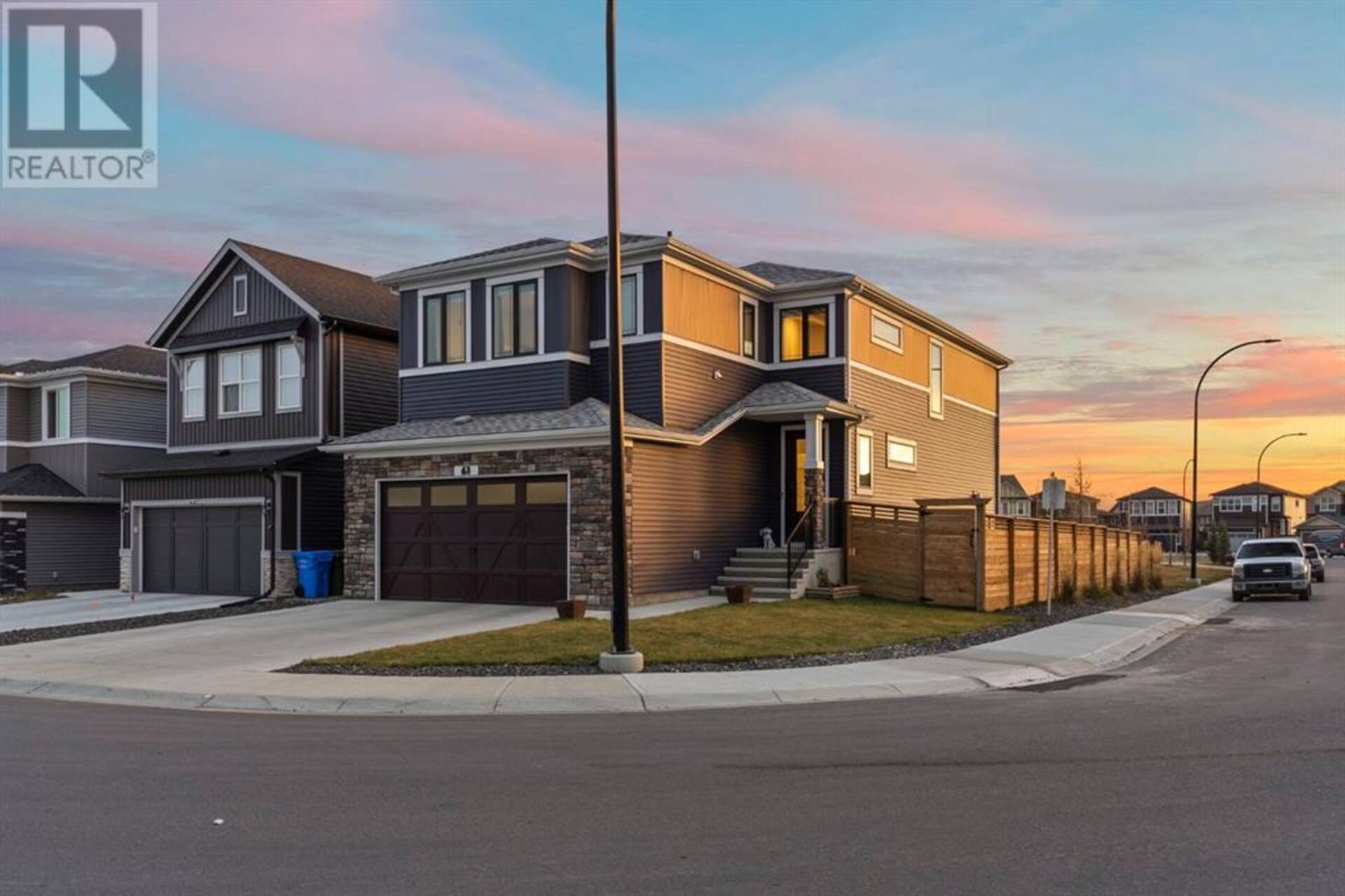 61 Creekstone Square SW Calgary