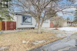 1011 Abbeydale Drive NE Calgary