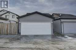 1210 Kings Heights Way SE Airdrie