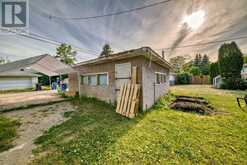 927 Renfrew Drive Calgary