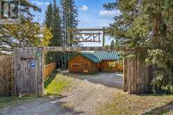 67 Bracken Point Bragg Creek