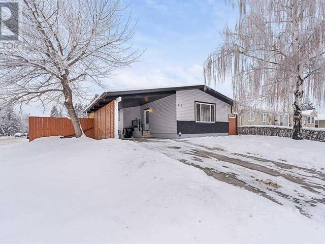 302 Adams Crescent SE Calgary Alberta