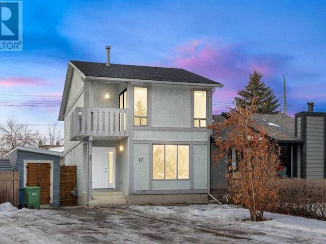 17 Deer Lane Road SE Calgary