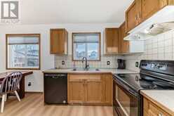 3 Crystal Shores Hill Okotoks