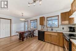 3 Crystal Shores Hill Okotoks