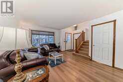 3 Crystal Shores Hill Okotoks