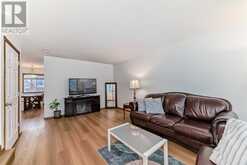 3 Crystal Shores Hill Okotoks