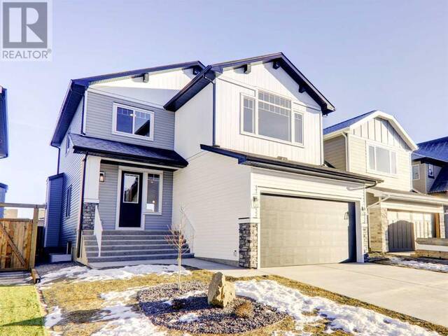 151 Cougartown Close SW Calgary Alberta