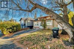 2906 17 Street SW Calgary