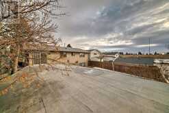 255 Rundleridge Drive NE Calgary