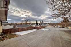 255 Rundleridge Drive NE Calgary