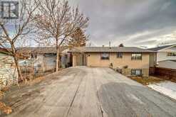 255 Rundleridge Drive NE Calgary