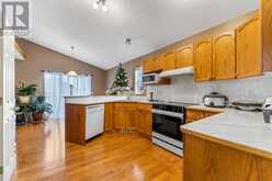 248 West Lakeview Place Chestermere