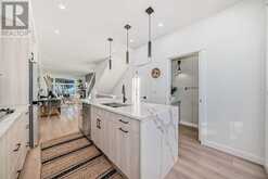 4, 3404 8 Avenue SW Calgary