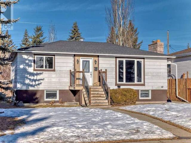 8132 47 Avenue NW Calgary Alberta