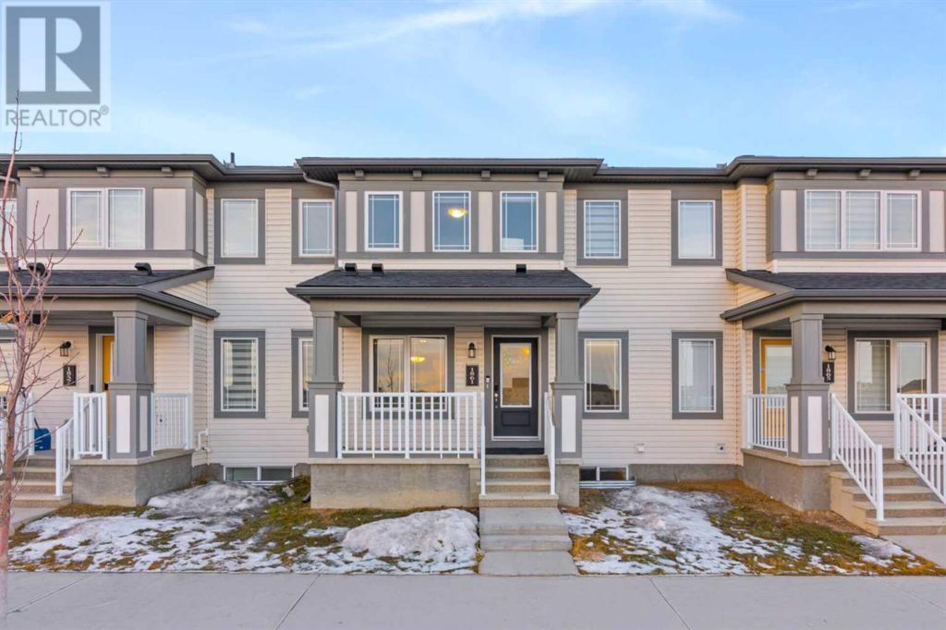 1861 Carrington Boulevard NW Calgary