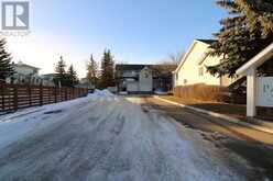 42, 567 Edmonton Trail NE Airdrie