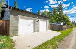 651 11 Avenue Carstairs