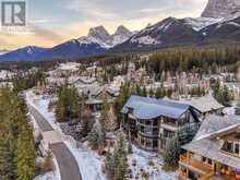 17 Prospect Heights Canmore