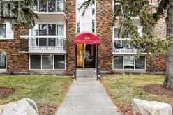 #407, 110 24 Avenue SW Calgary