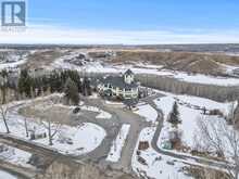 31 Summit Pointe Drive Rural Foothills