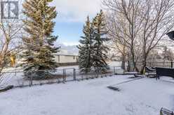 18 Sandalwood Heights NW Calgary