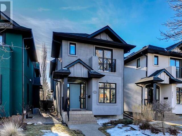 2045 49 Avenue SW Calgary Alberta