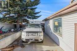 447 Manora Way NE Calgary