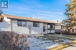 447 Manora Way NE Calgary