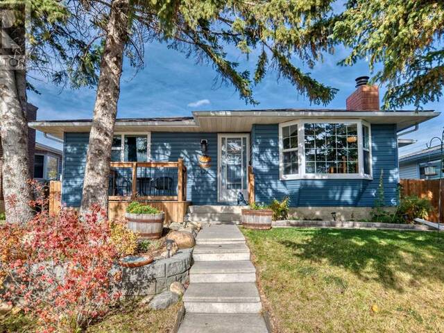 424 Pinetree Road NE Calgary Alberta