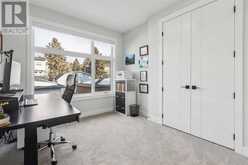 4924 20 Avenue NW Calgary