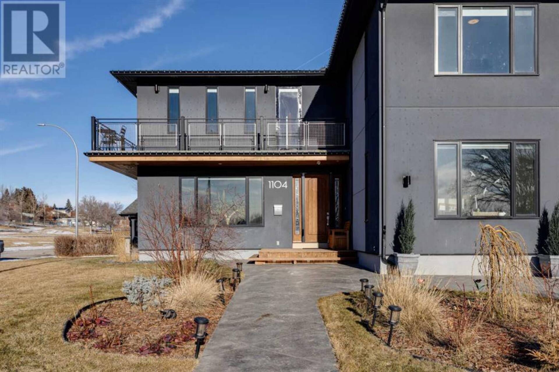 1104 Trafford Drive NW Calgary