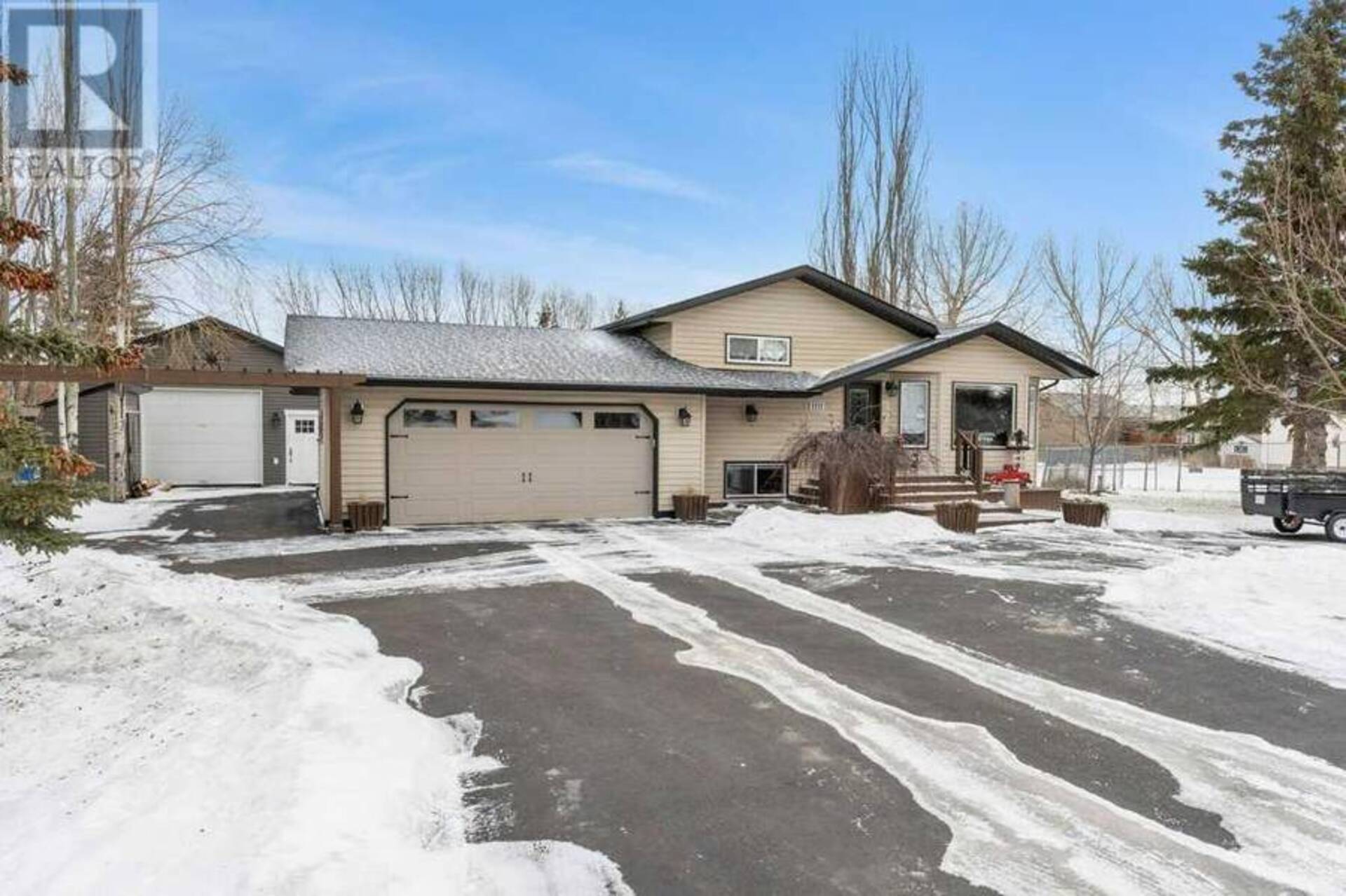 1111 Gleneagles Drive Carstairs