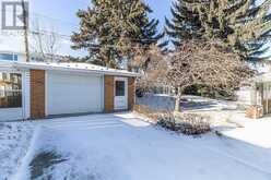 6007 Thornbank Drive NW Calgary