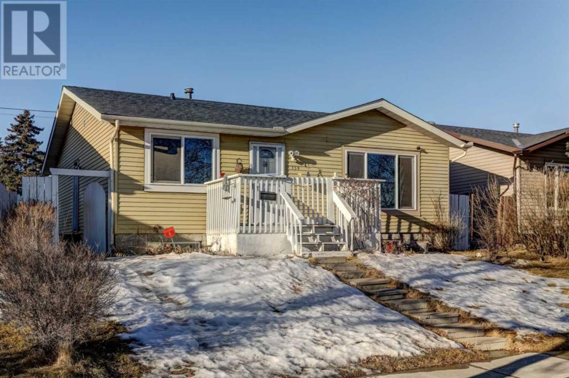 159 Castlebrook Drive NE Calgary