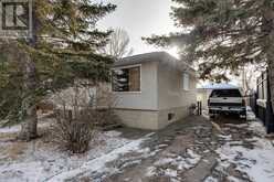 4635 29 Avenue NW Calgary