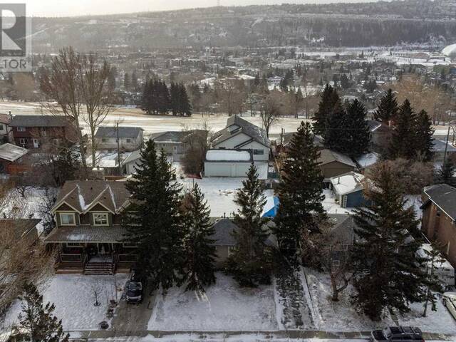 4635 29 Avenue NW Calgary Alberta