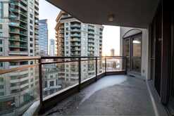 811, 1108 6 Avenue SW Calgary