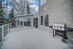 2925 Signal Hill Heights SW Calgary