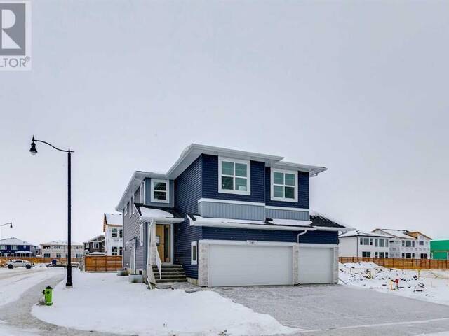 241 Dawson Wharf Crescent Chestermere Alberta