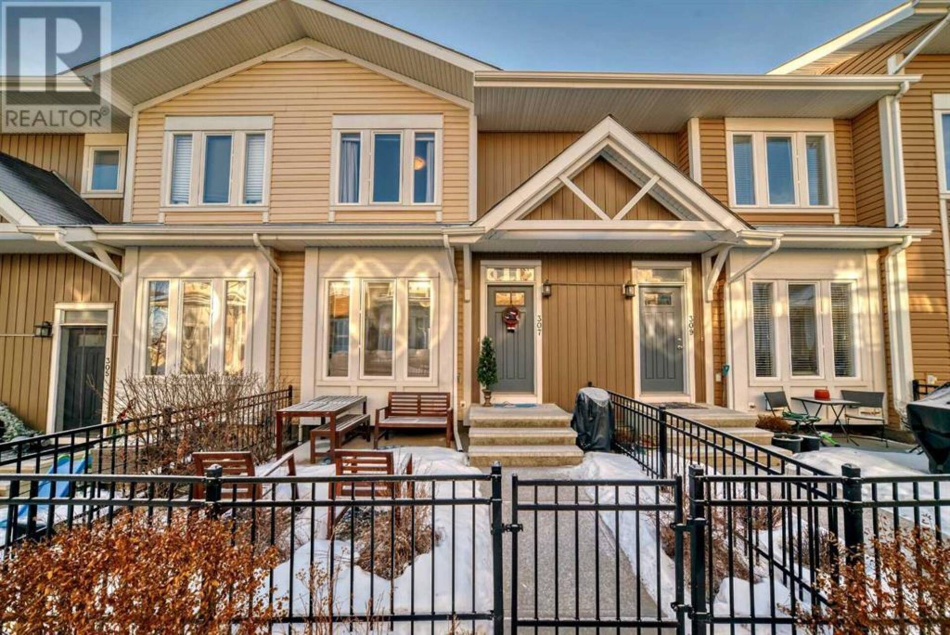 307 Auburn Bay Square SE Calgary