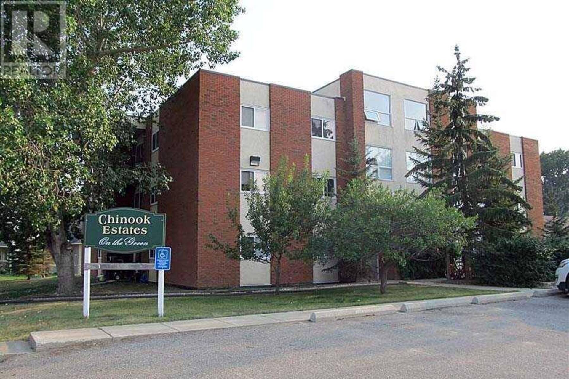 201, 1 Chinook Crescent W Claresholm