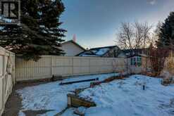 646 Diamond Court SE Calgary