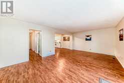 16, 4810 40 Avenue SW Calgary