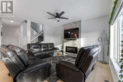 357 CORNER MEADOWS Way NE Calgary