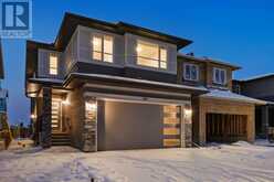 907 LANGHOLM Drive SE Airdrie